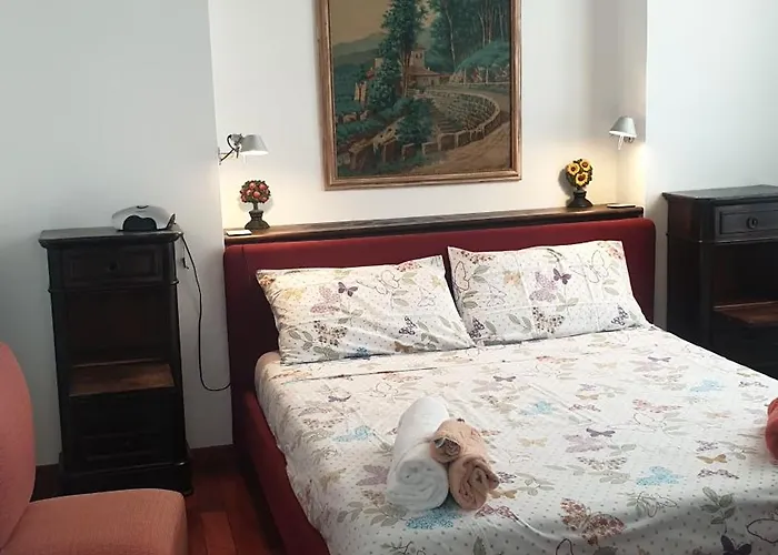 Appartamento 2mg: Con Terrazzo Nel Cuore Di Roma! *